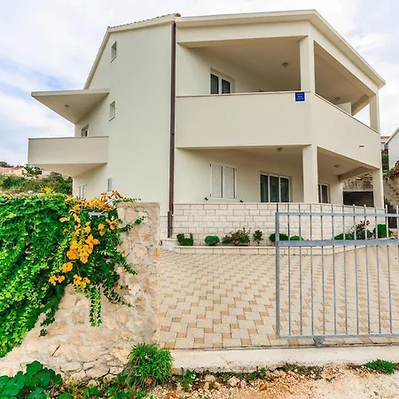 Apartment Rogulj